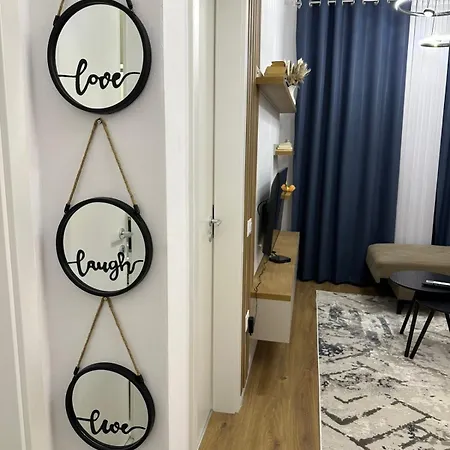 Blin Underground Parking Available 公寓 地拉那