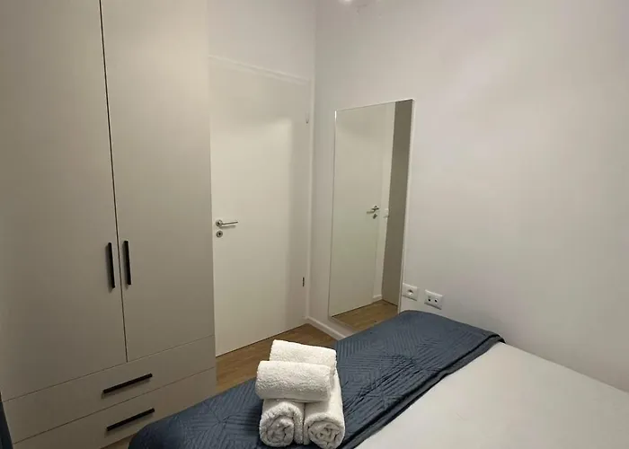 Blin Underground Parking Available * 地拉那