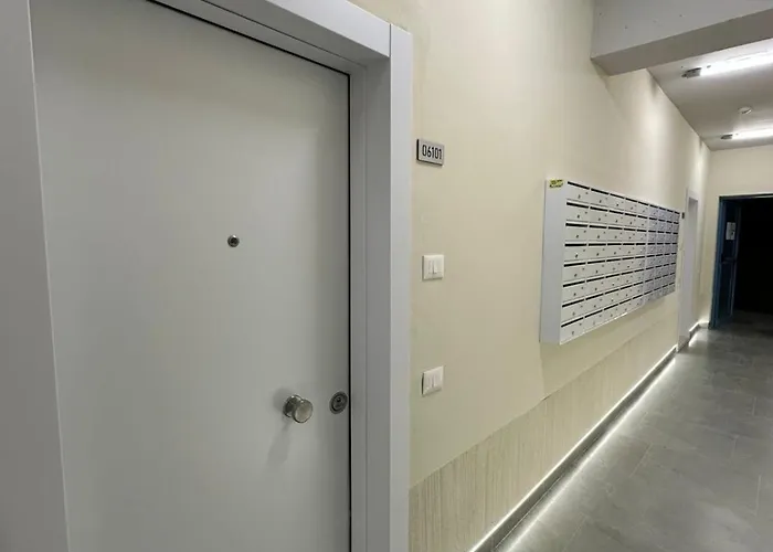 公寓 Blin Underground Parking Available 地拉那